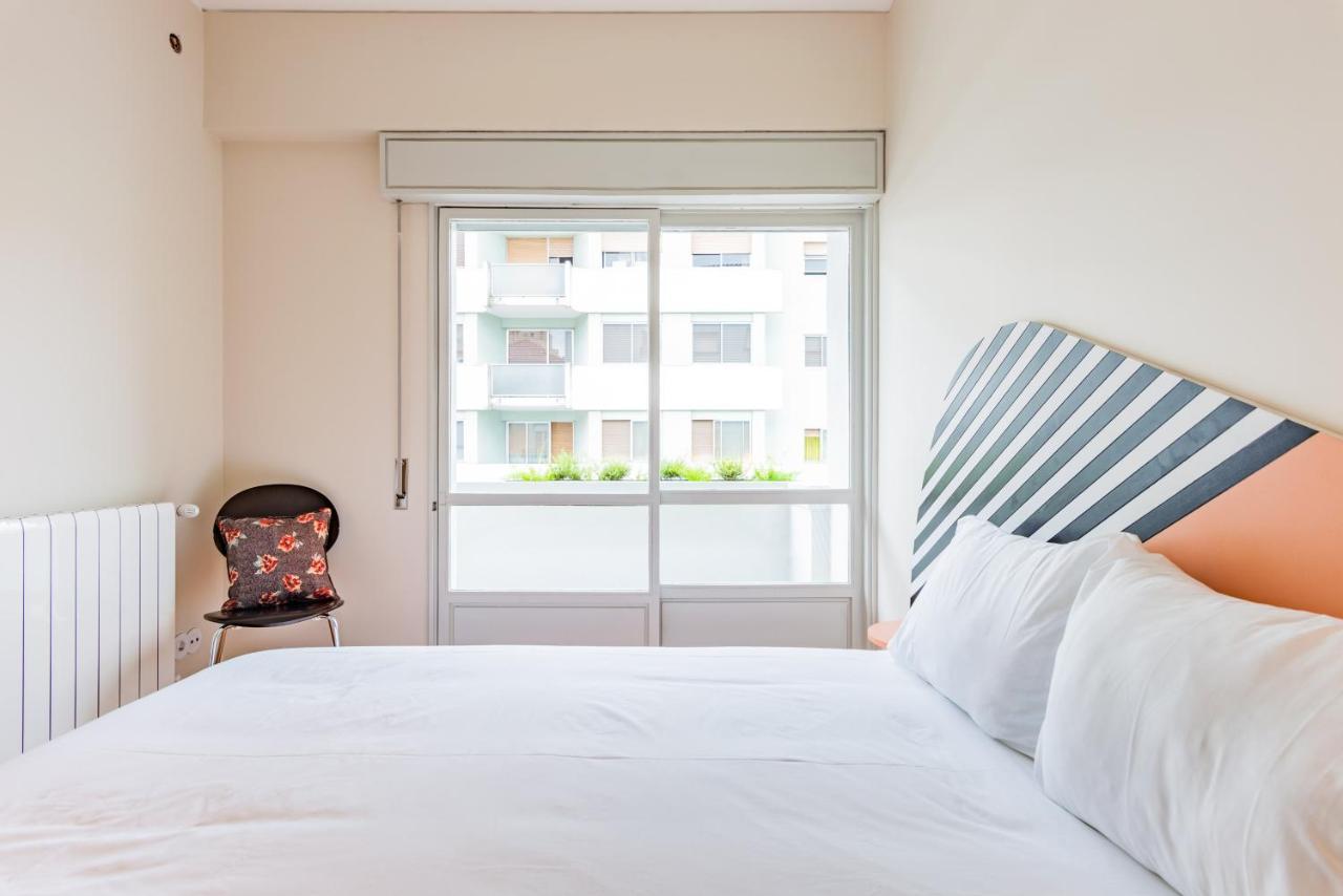 Апартаменты Amazing Duplex - Mid Century Experience & Parking Порту Экстерьер фото