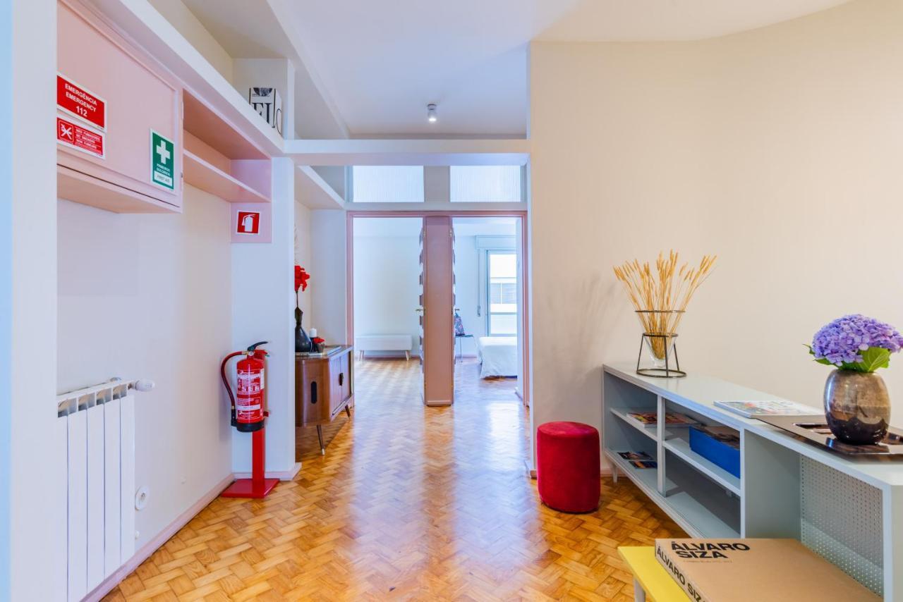 Апартаменты Amazing Duplex - Mid Century Experience & Parking Порту Экстерьер фото